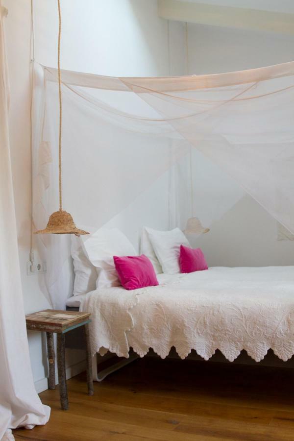 Home Hotel The Pink Pepper Tree Làng Làng Lloseta Ngoại thất bức ảnh